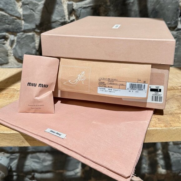 Miu Miu Silver Glitter Slingback Bow Pumps - Picture 2 of 13